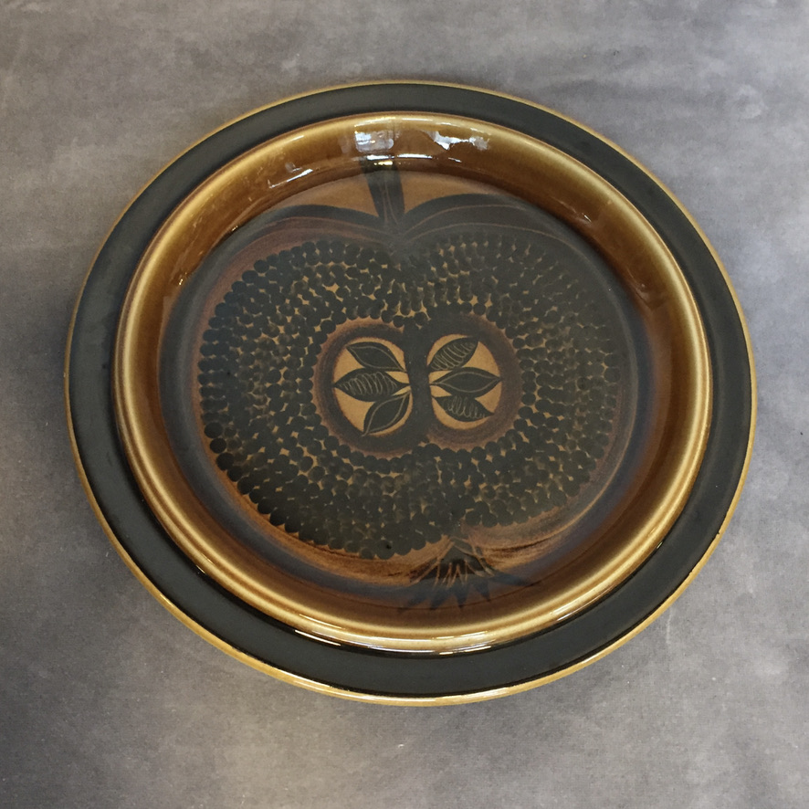 "Fructus" Serving Plate by Gunvor Olin-Grönqvist