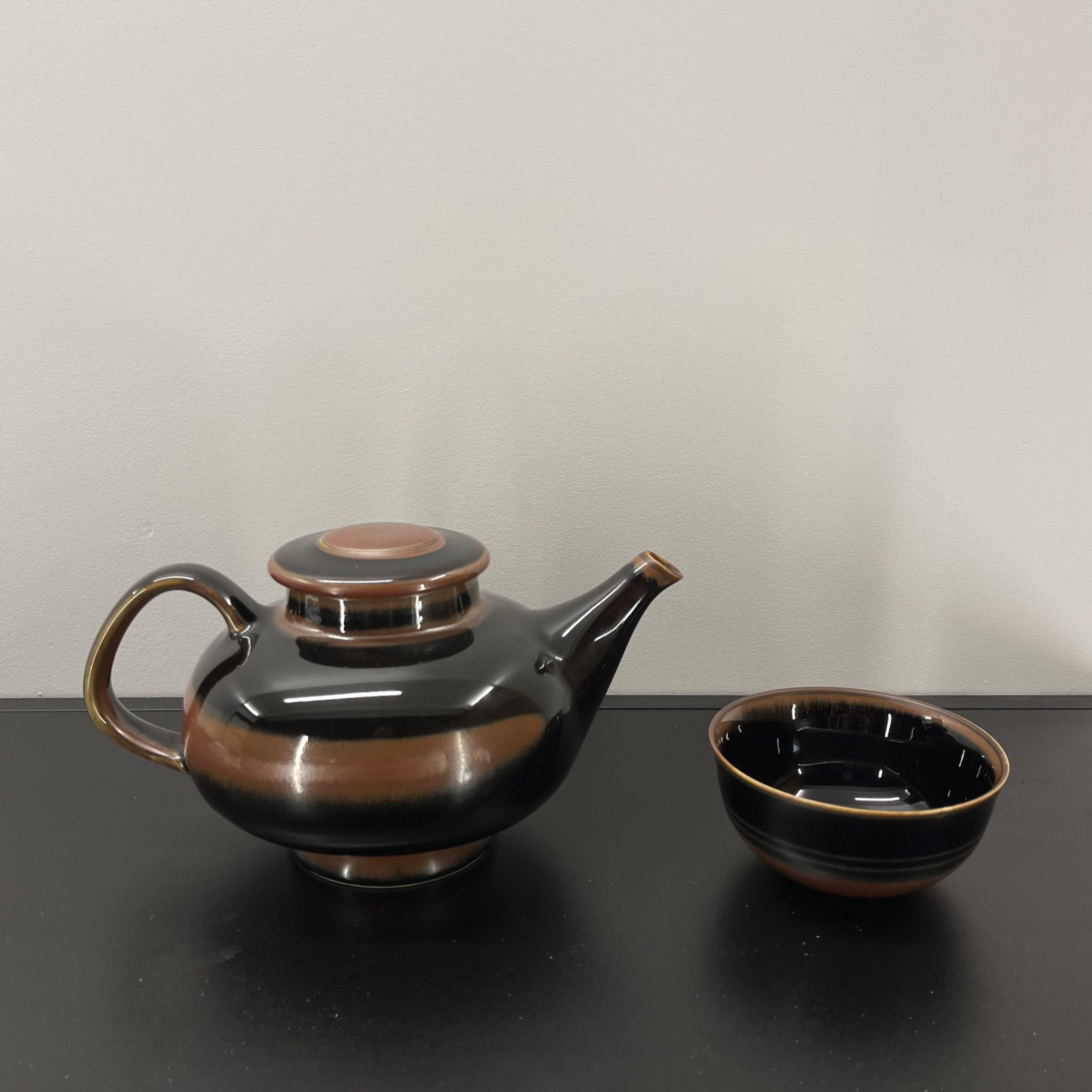 "Viking" Teapot and Sugar Bowl