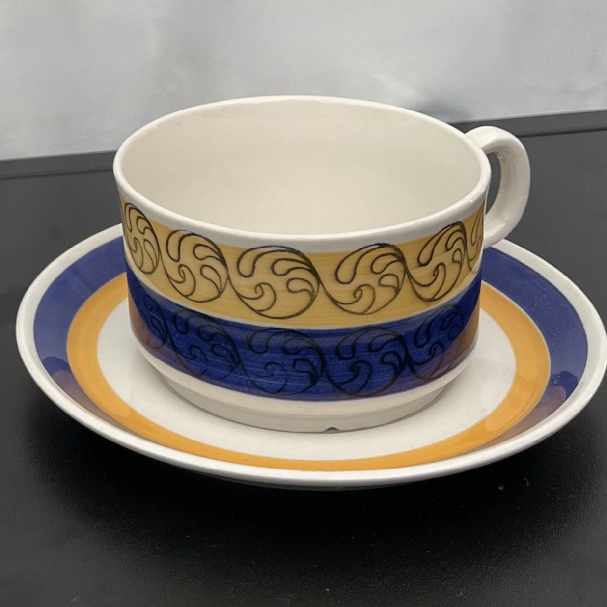 2 "Ek/Oak" Teacups in Blue/Yellow - Gefle