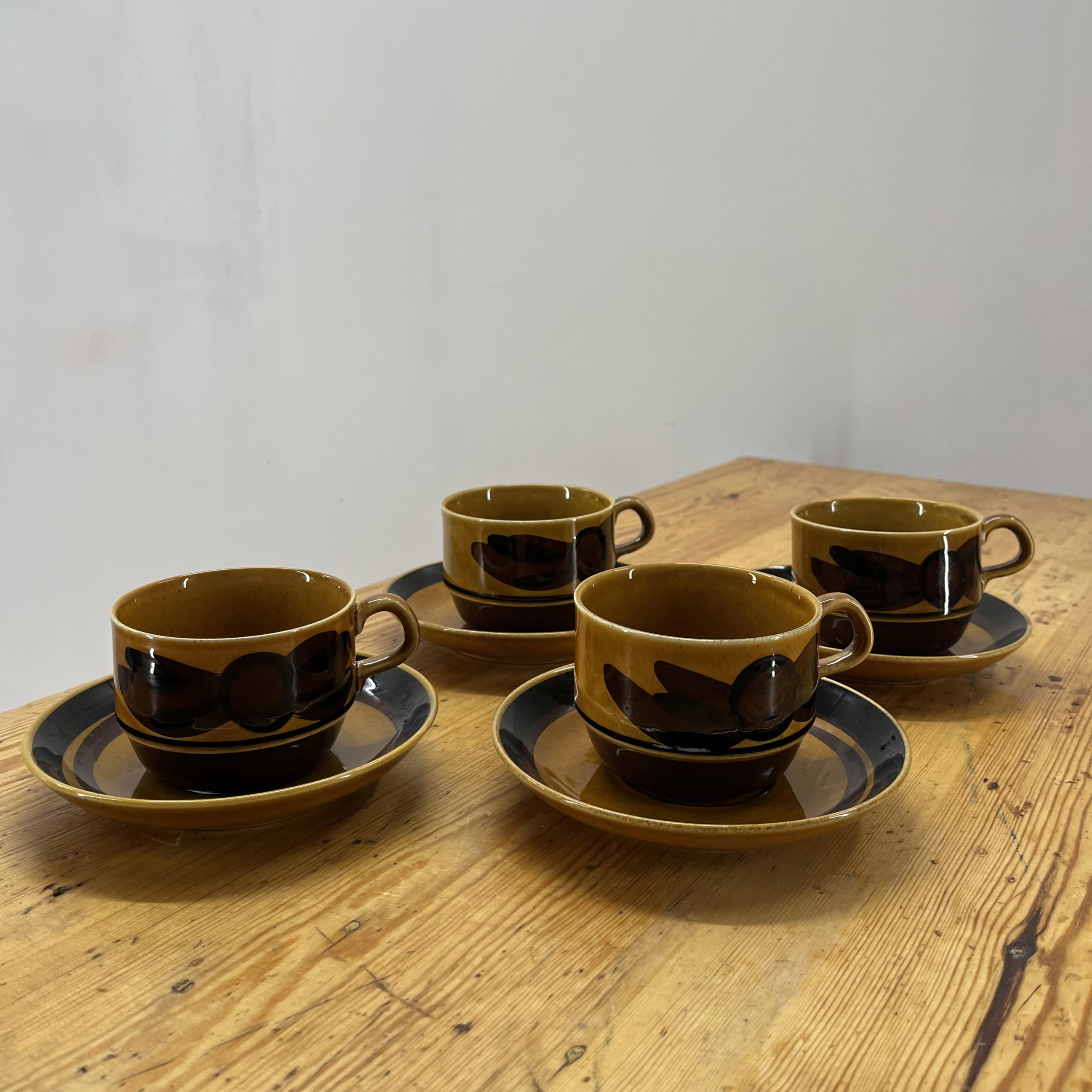 A set of 4 “Tuna” Teacups - Rörstrand