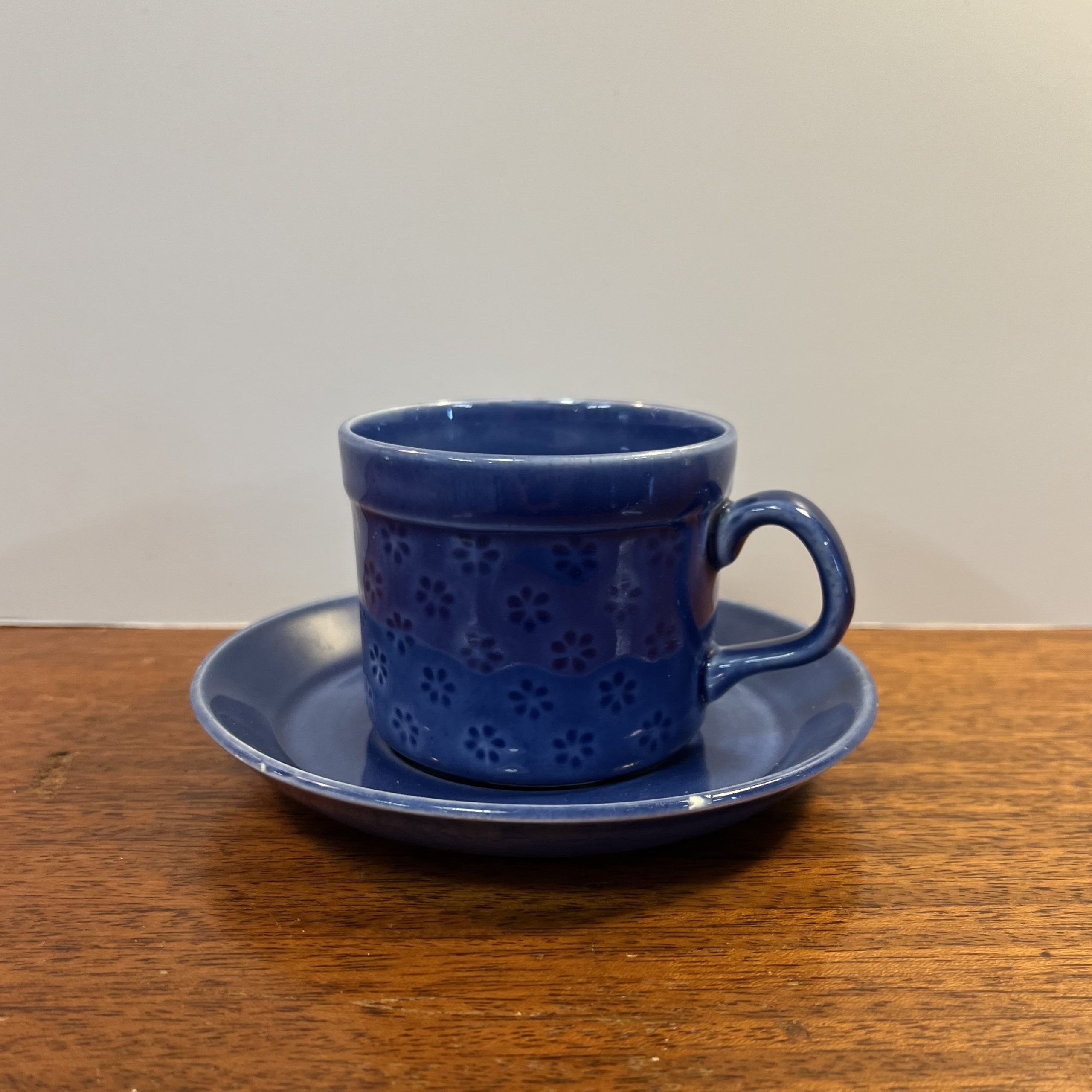 "Veronika" Coffee Cup with Saucer - Gustavsberg