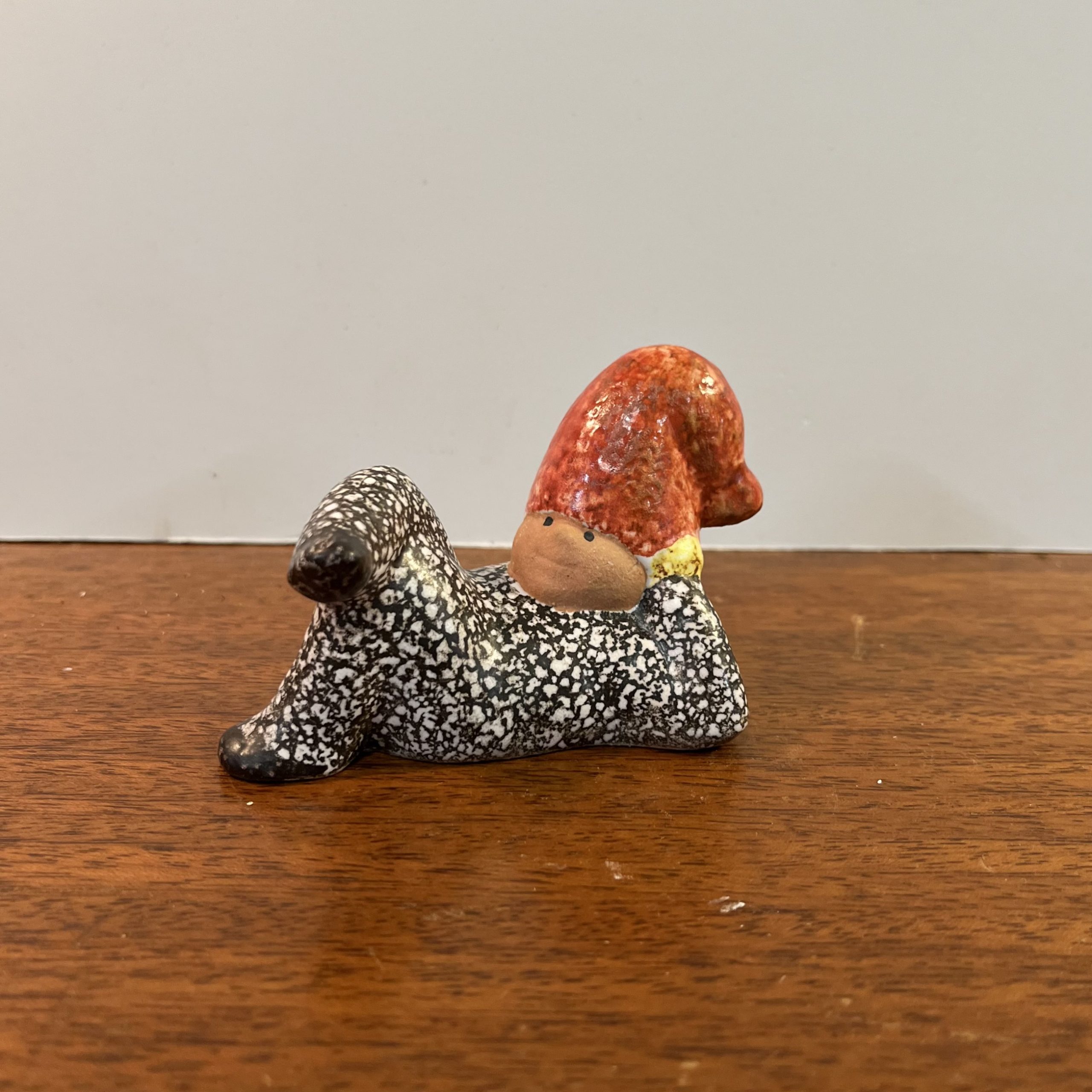 Latnisse/ Lazy Elf - Lisa Larson