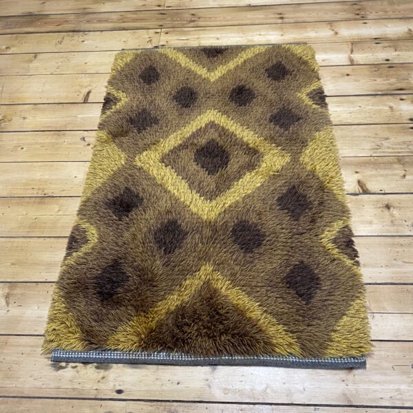 Retro Swedish Rya Rug - Navajo Bill