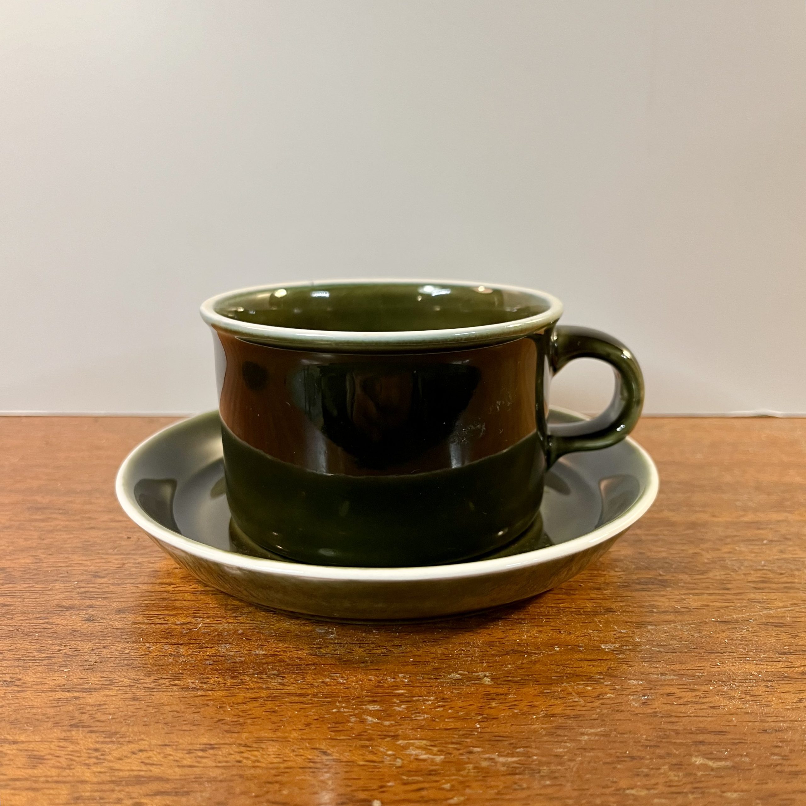 ”Vardag"/"Everyday Life" Teacup - Karin Björquist